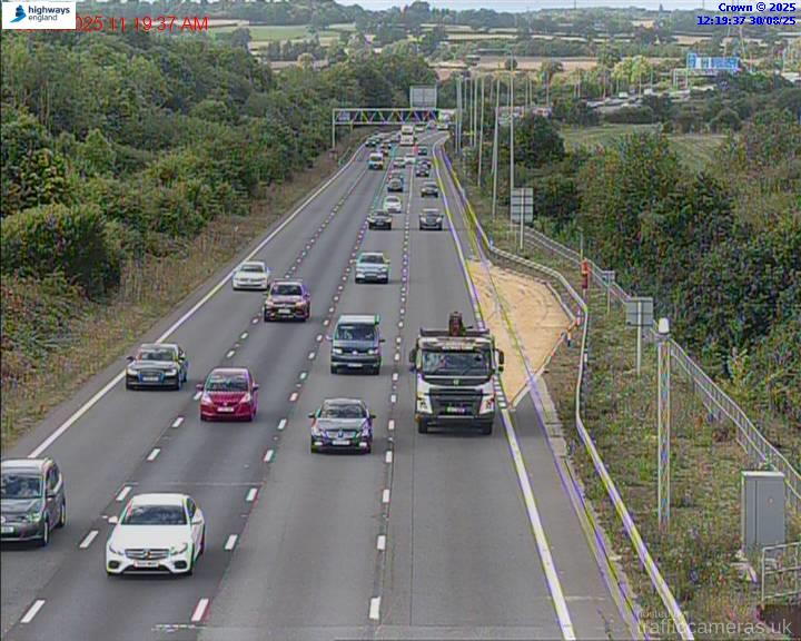 M25 135/7A J23-24 IR