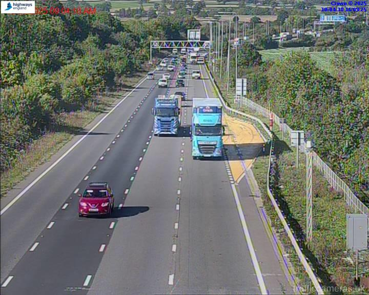 M25 135/7A J23-24 IR
