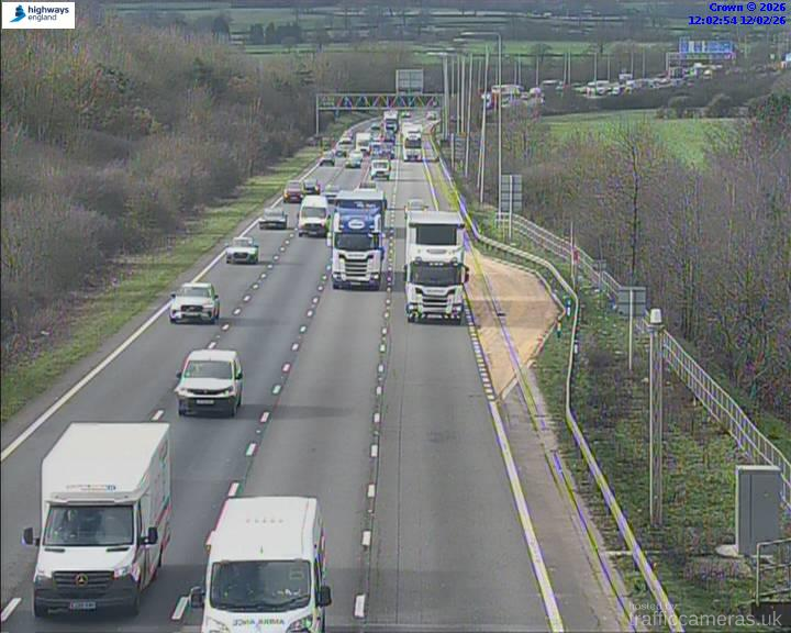 M25 135/7A J23-24 IR