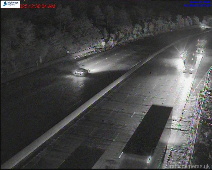 M25 142/4A J24-25 IR