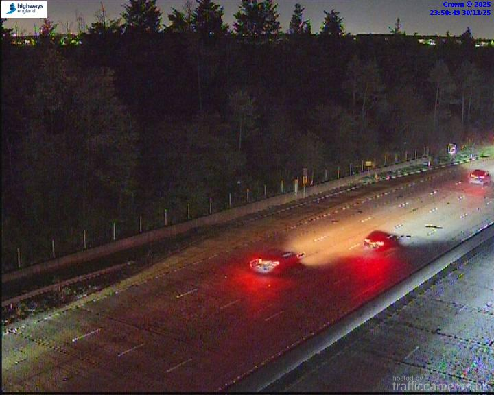 M25 142/4A J24-25 IR