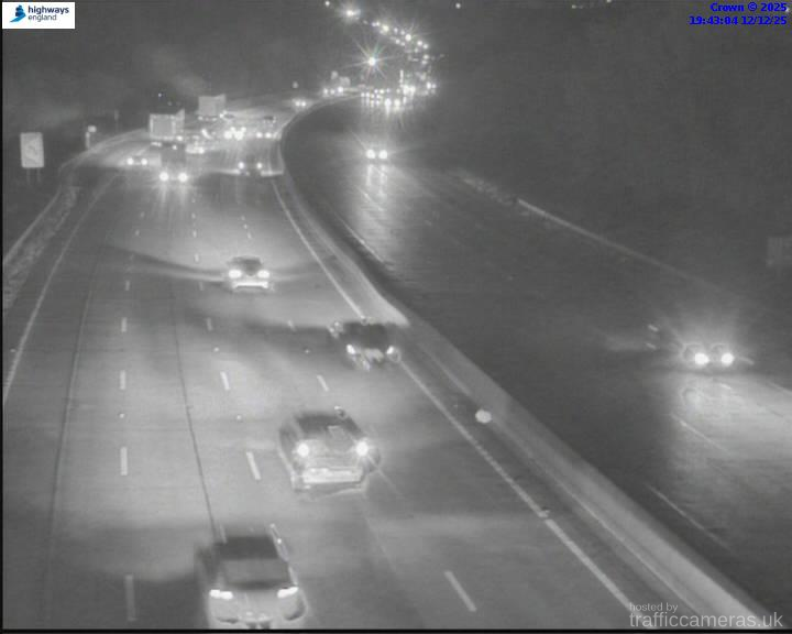 M25 142/9A J24-25 IR