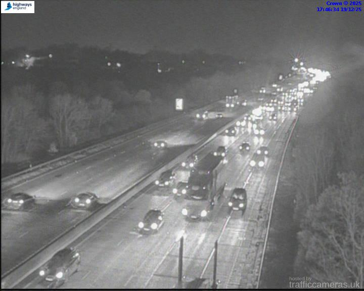 M25 143/8A J24-25 IR