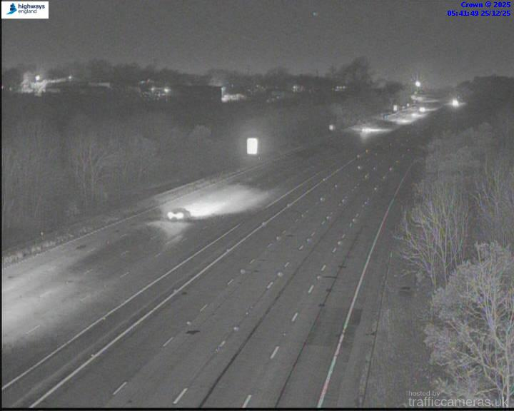 M25 143/8A J24-25 IR