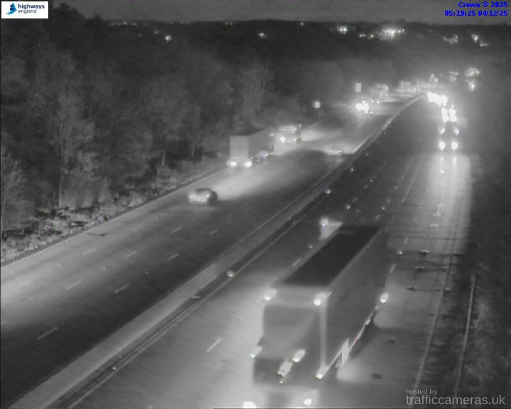 M25 144/5A J24-25 IR