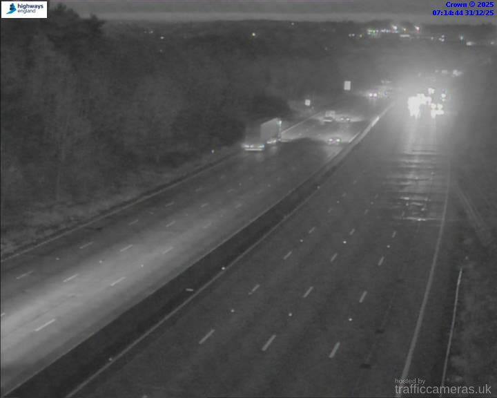 M25 144/5A J24-25 IR