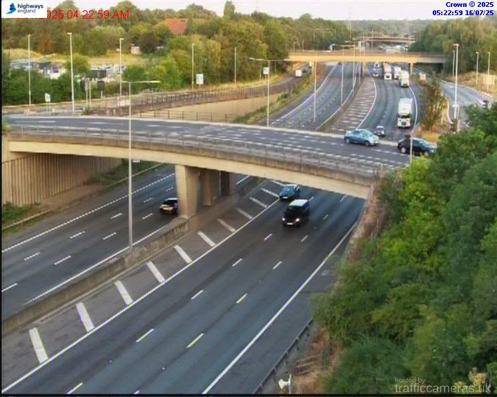 M25 147/1A J25