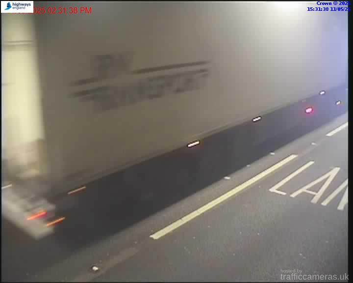 M25 147/9B J26-25