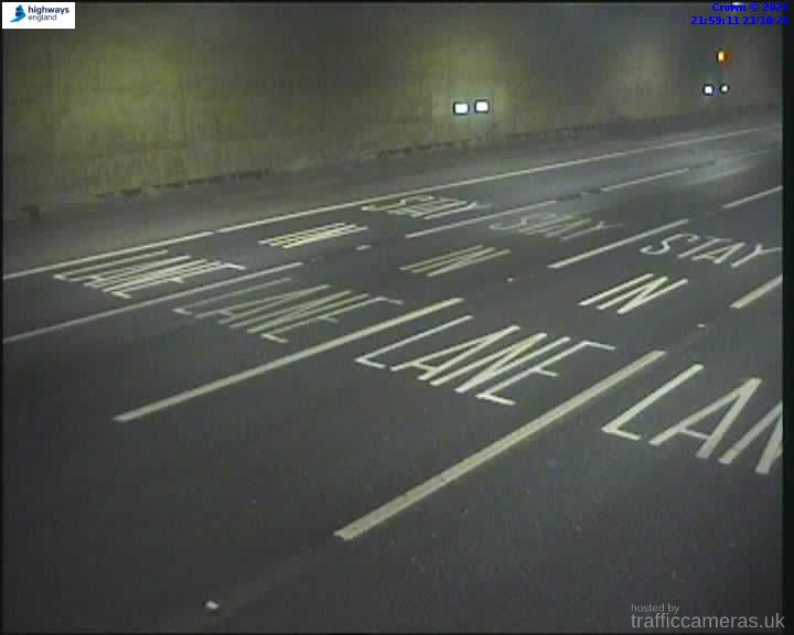 M25 147/9B J26-25