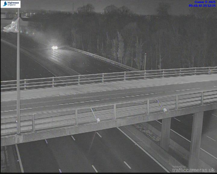 M25 150/7B+85 J26-25