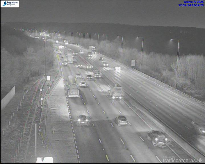 M25 151/5A+60 J25-26