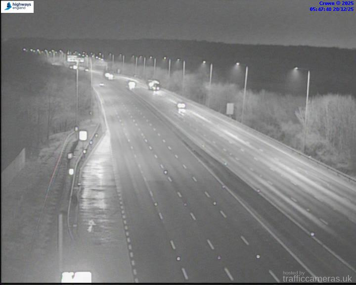 M25 151/5A+60 J25-26