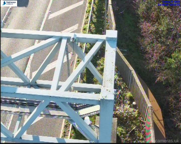 M25 153/4A+80 J26-27