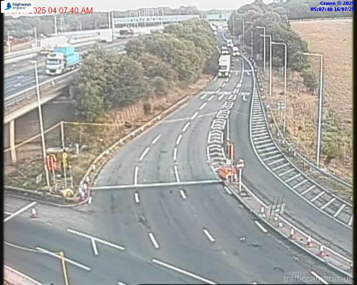 M25 172/3J J28
