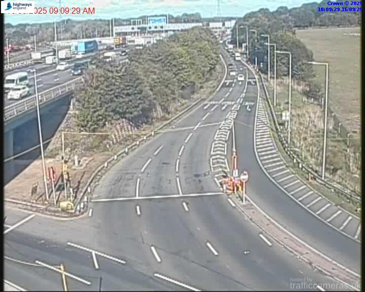 M25 172/3J J28