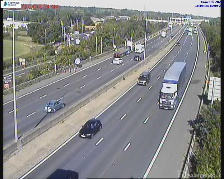 M25 172/7A J28