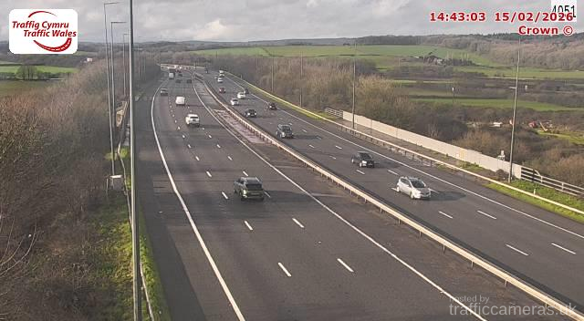 M4 - J22 - 23 Toll Plaza West