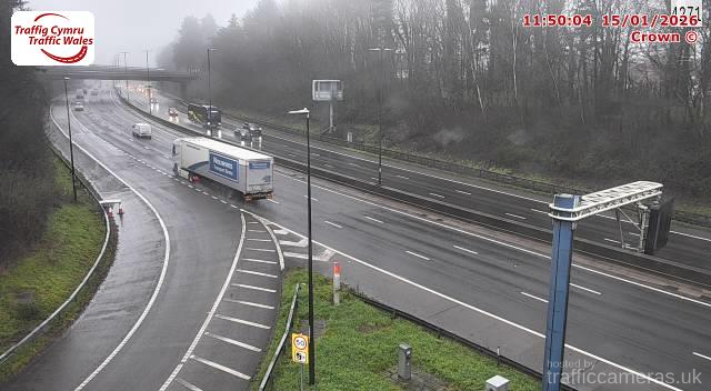 M4 - J27 High Cross (E)