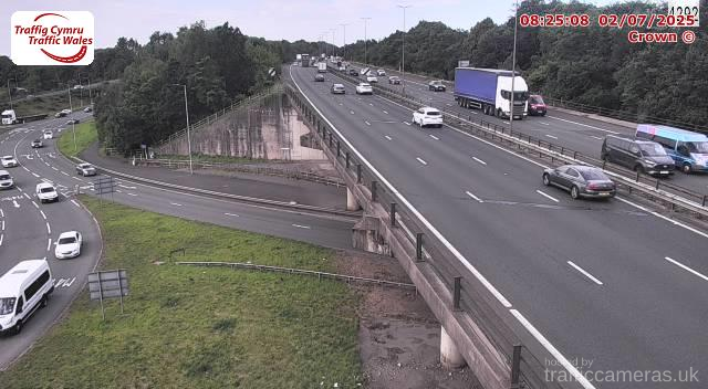 M4 - J28 Tredegar Park (W)