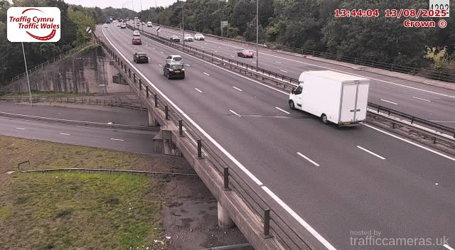 M4 - J28 Tredegar Park (W)