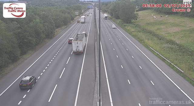M4 - J29 Pound Hill (W)