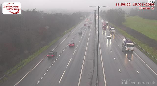 M4 - J29 Pound Hill (W)