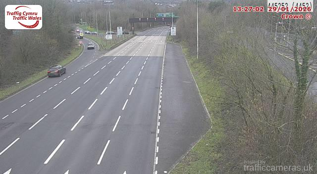 M4 - J32 West of Coryton (W)