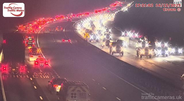 M4 - J33 - 32 Morganstown (E)