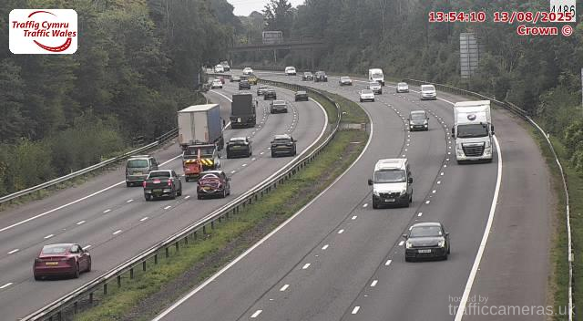M4 - J33 Rhydlafar