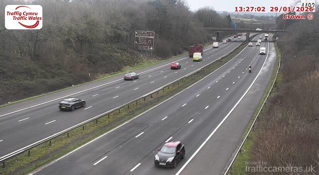 M4 - J32 - 33 Capel East