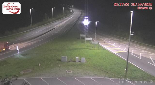 M4 - J33 Capel Llanilltern (W)