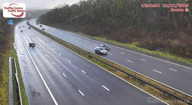 Latest CCTV Camera Feeds from the M4 Motorway - Traffic Cameras UK