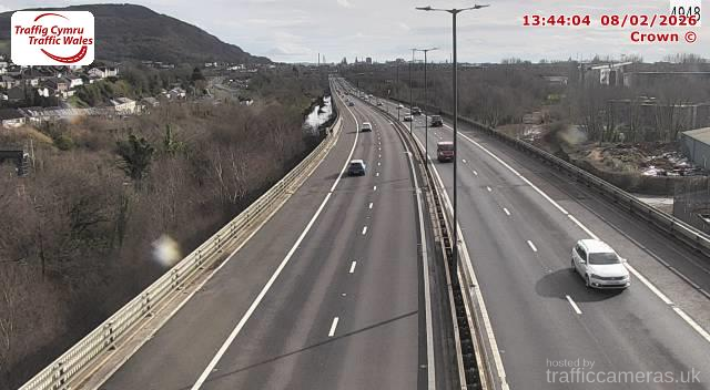 M4 - J41 - 42 Briton Ferry East (E)