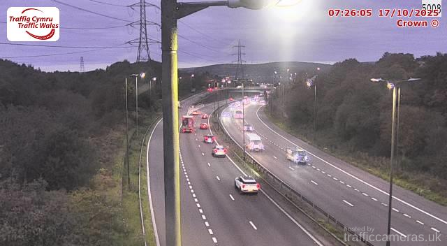 M4 - J44 Lon Las East (W)
