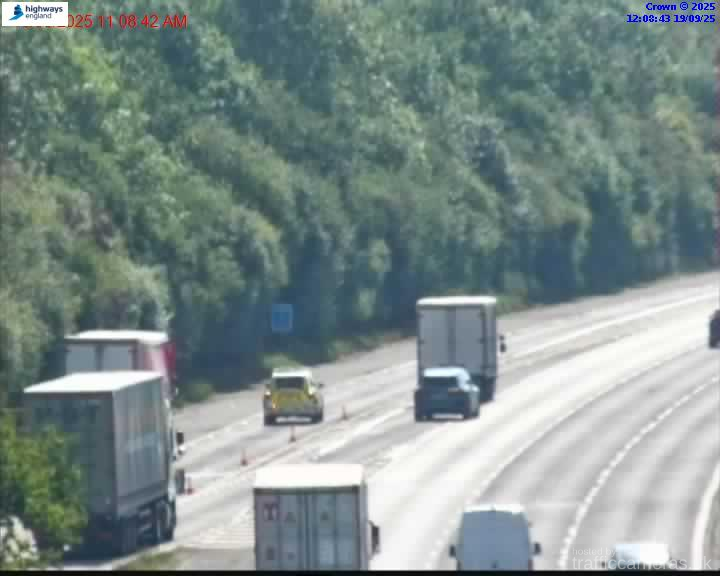 M40 123/0B J11