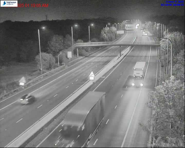 M42 25/1B J5-4