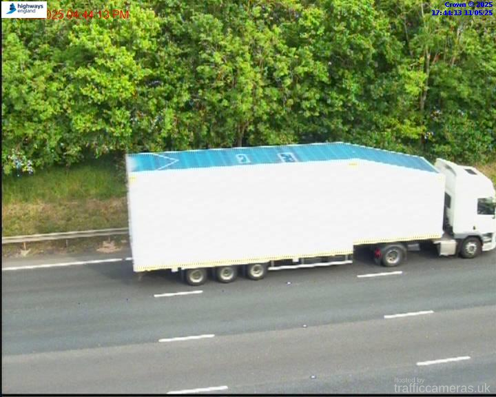 M5 32/1B J4A-5