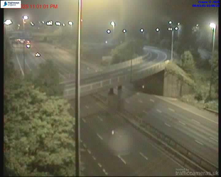 M60 2/4A J2 CHEADLE HEATH