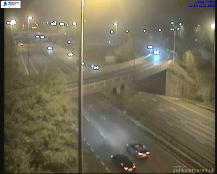 M60 2/4A J2 CHEADLE HEATH
