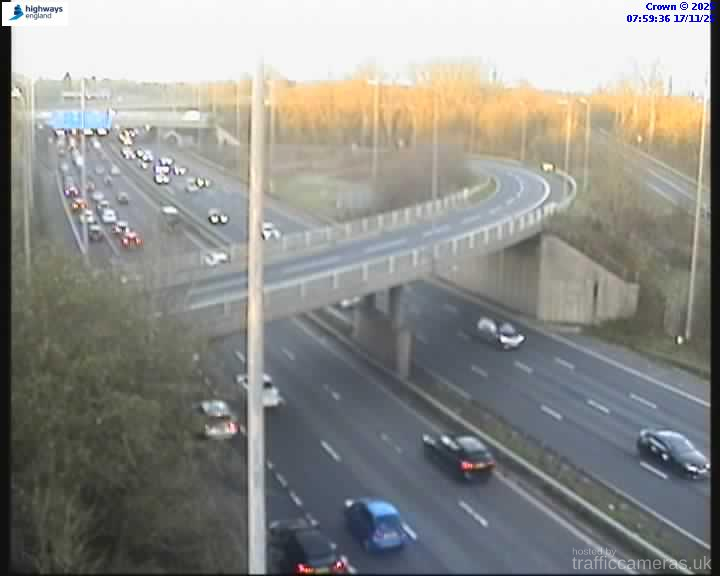 M60 2/4A J2 CHEADLE HEATH
