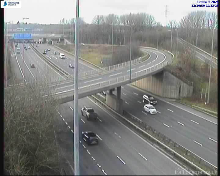 M60 2/4A J2 CHEADLE HEATH