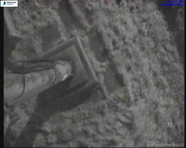 M62 75/1A J22 ROCKINGSTONE