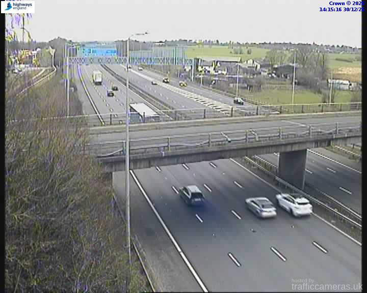 M62 28/6B J10 WB CROFT