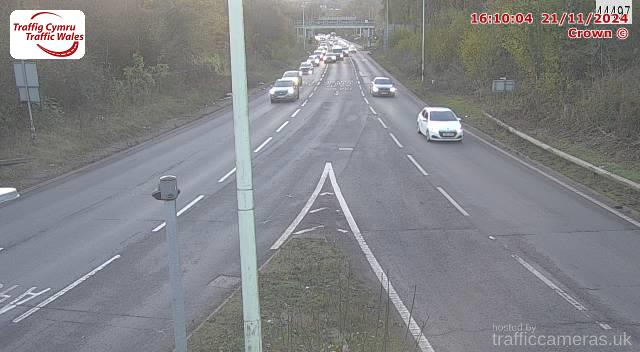 M4 - J32 Coryton E/B Onslip