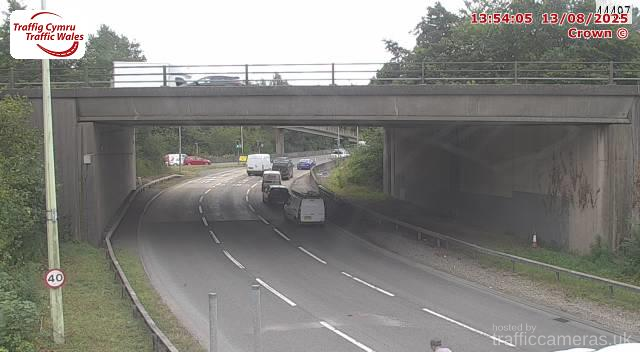 M4 - J32 Coryton E/B Onslip