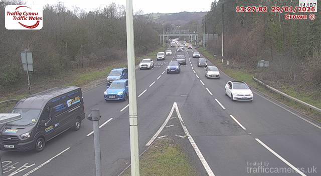 M4 - J32 Coryton E/B Onslip