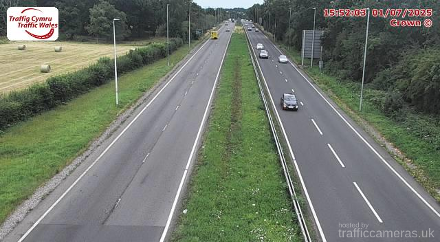 A4042 - Croesyceiliog North