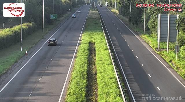 A4042 - Croesyceiliog North