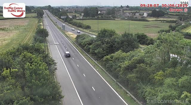 M48 - Bencroft Lane (Eastbound)