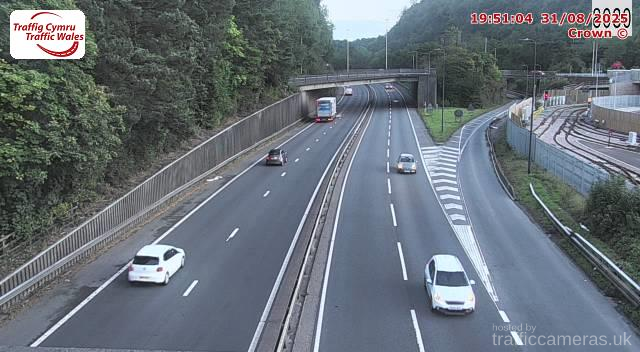 A470 Taffs Well North